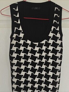 Jacob Black Knit Top/Sweater with White Accent